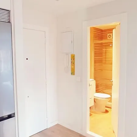 En El Centro De * Хихон