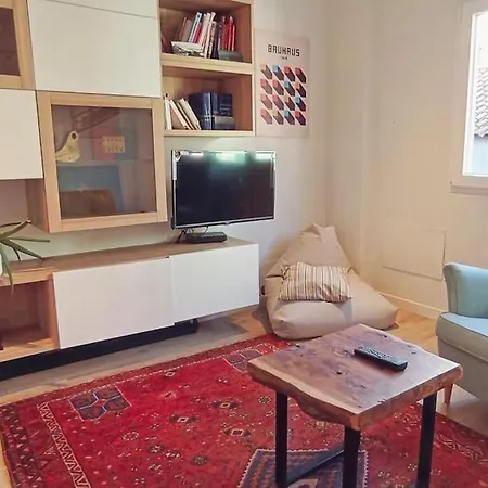 En El Centro De * Хихон